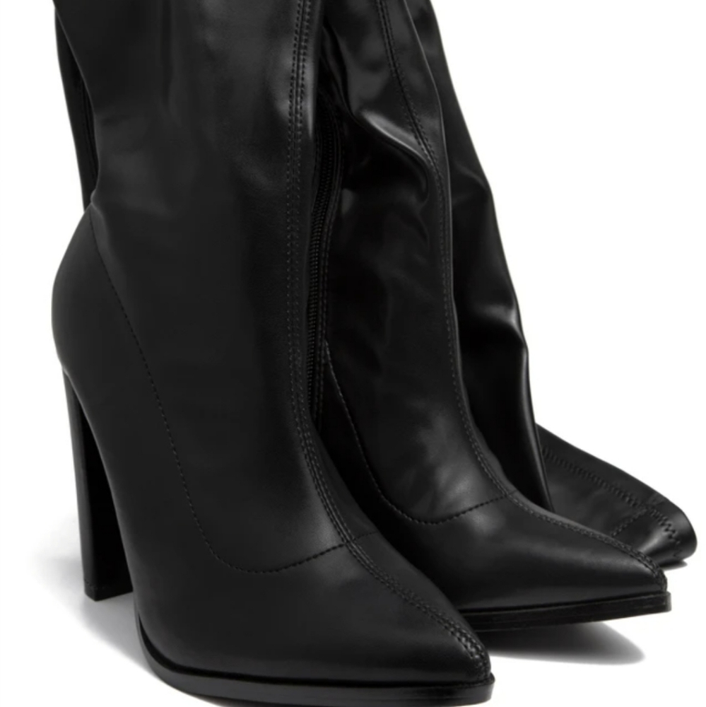 Just 🖤 all night In boots Over Knee - Picture 5 of 10